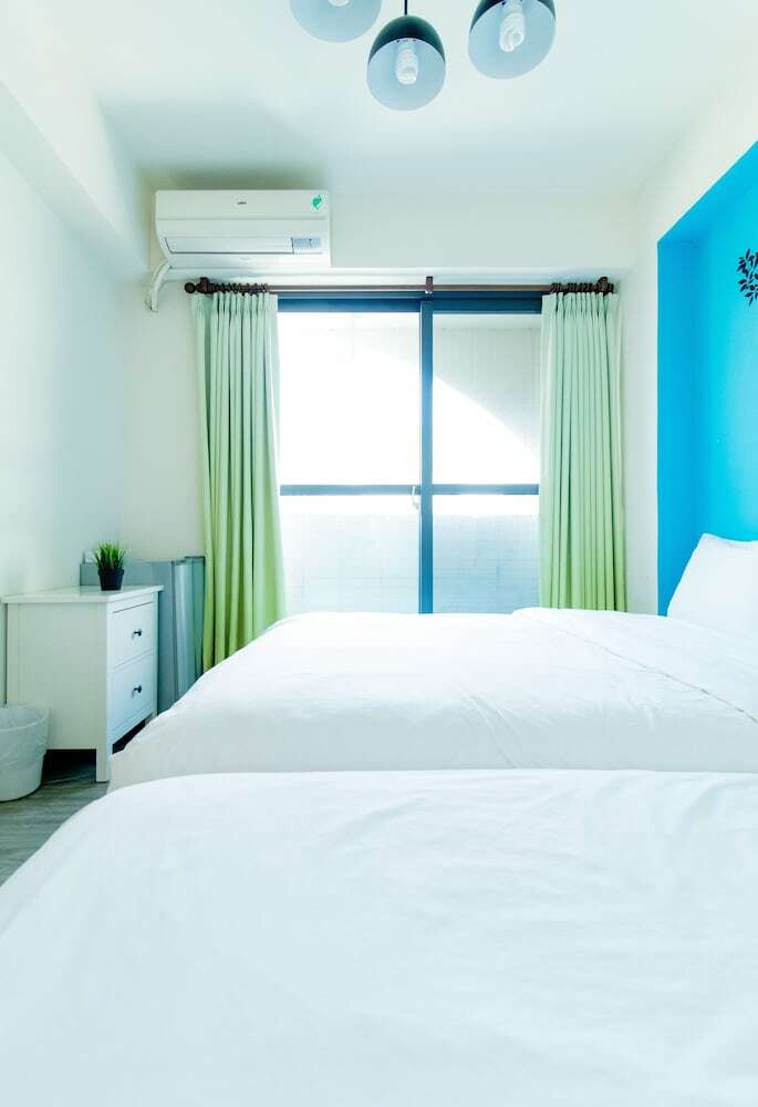 Hotel L� M�