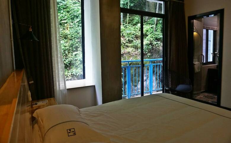 Bed & Breakfast Zero Five One Seven Inn