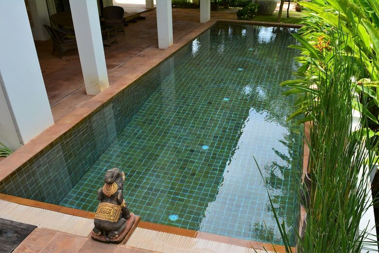 Amintra 3 Villa