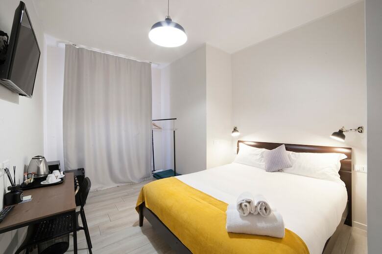 Hotel Dada Suites