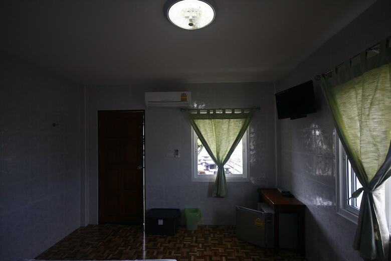 Hotel Chompoo Resort