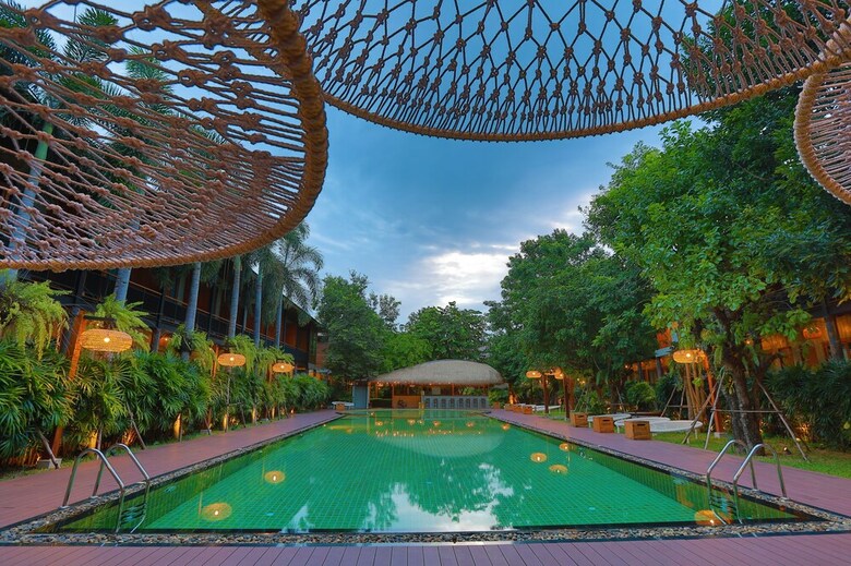 Hotel The Buffalo Amphawa