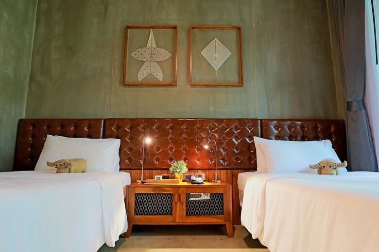 Hotel The Buffalo Amphawa