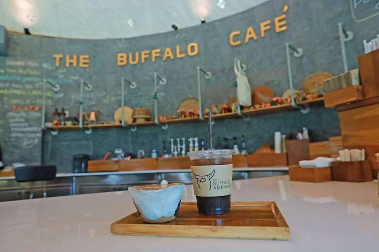 Hotel The Buffalo Amphawa