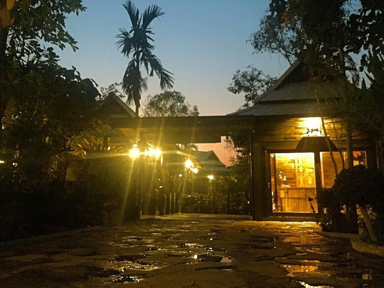 Hotel Bantunglom Resort