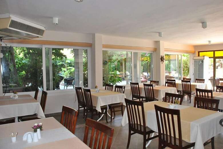 Beyaz Saray Hotel