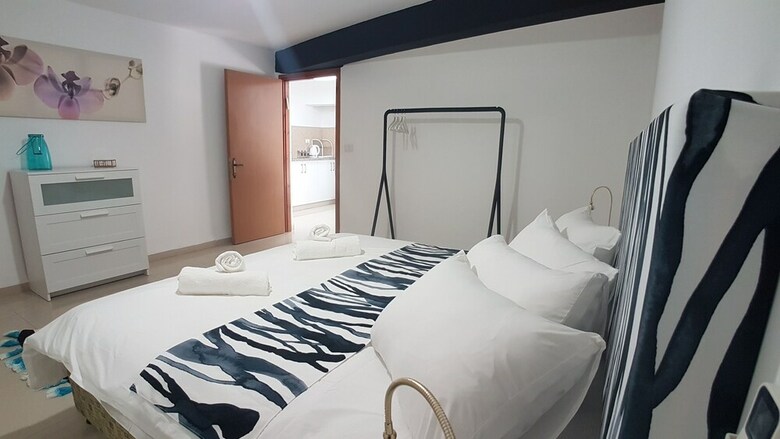 Hili Apartments