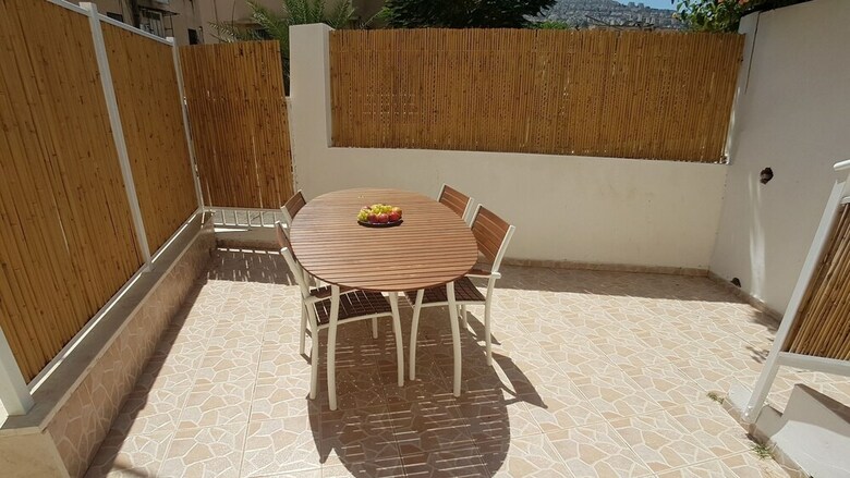 Hili Apartments