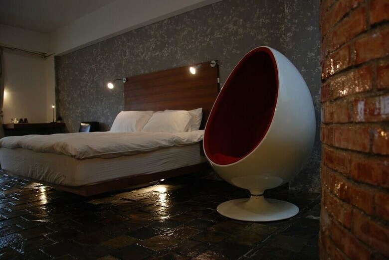 Hotel Howcome Spots