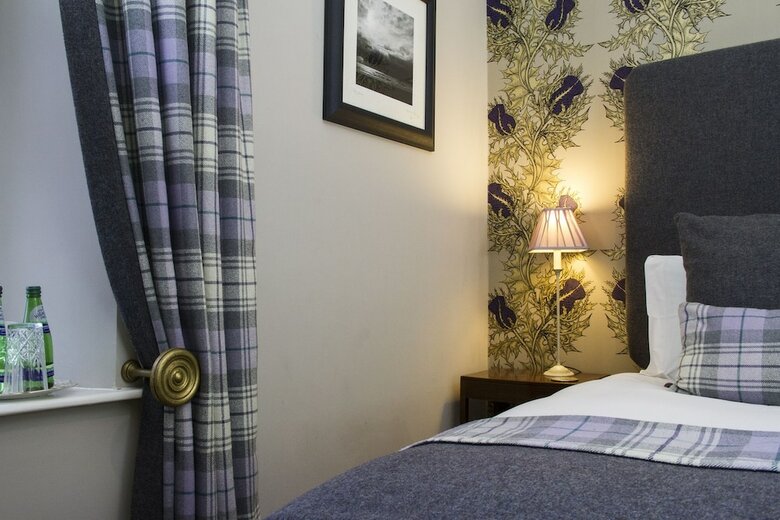 Hotel Glenegedale House