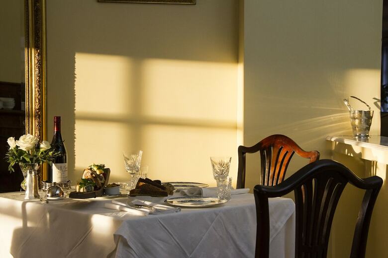 Hotel Glenegedale House