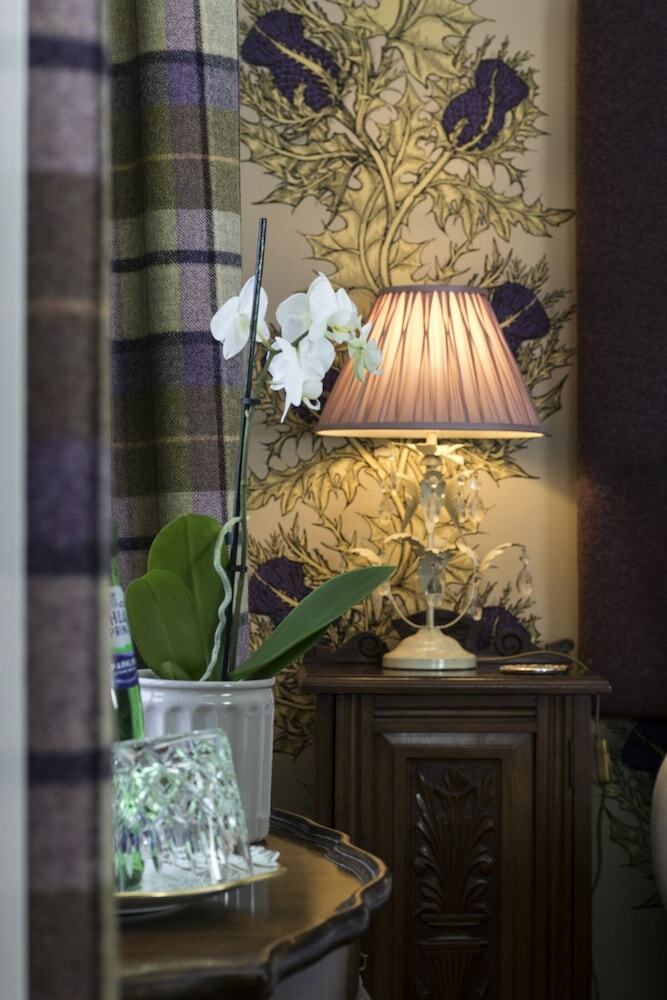 Hotel Glenegedale House