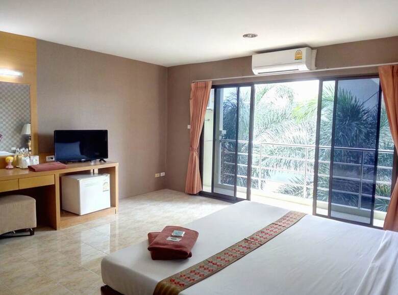 Pearl Place Hotel