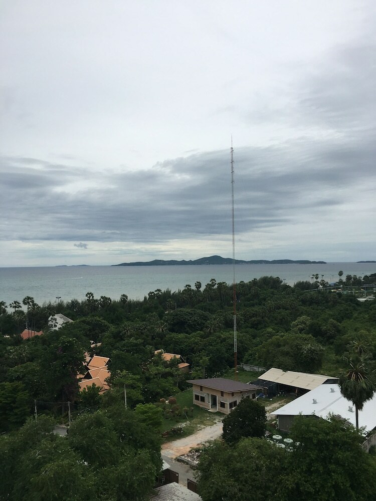 Jomtien Condotel - 9279 By Axiom
