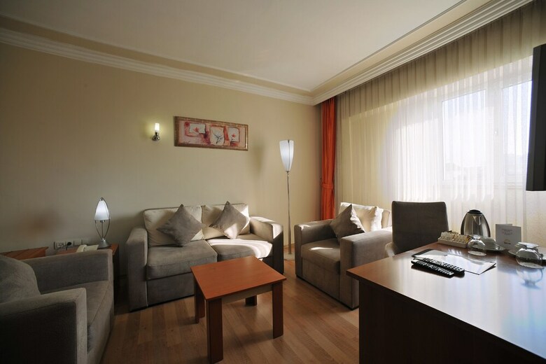 Emin Kocak Hotel