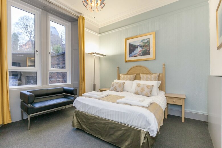 Hotel Oakshaw Guesthouse - Glasgow Airport