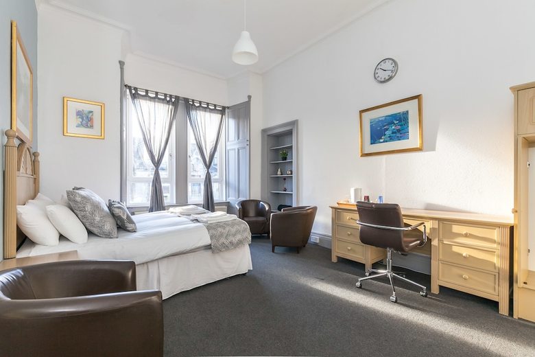 Hotel Oakshaw Guesthouse - Glasgow Airport