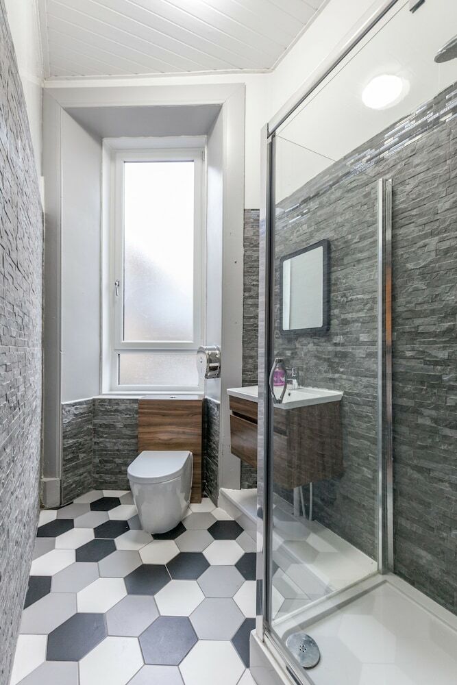 Hotel Oakshaw Guesthouse - Glasgow Airport