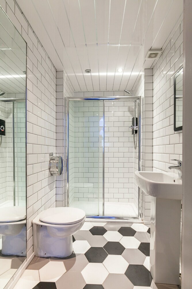 Hotel Oakshaw Guesthouse - Glasgow Airport