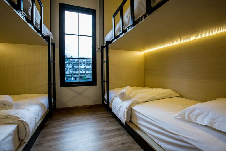 Hostal Bed To Bangkok