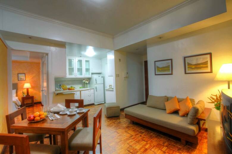 Aparthotel Bsa Tower Serviced Residences