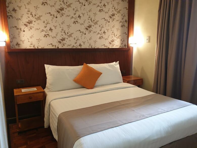Aparthotel Bsa Tower Serviced Residences