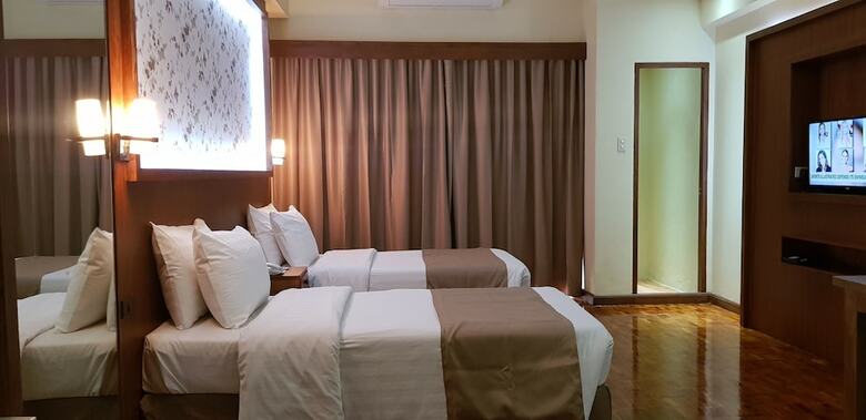 Aparthotel Bsa Tower Serviced Residences