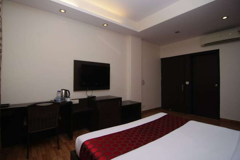 Hotel Mint Milestone Suites