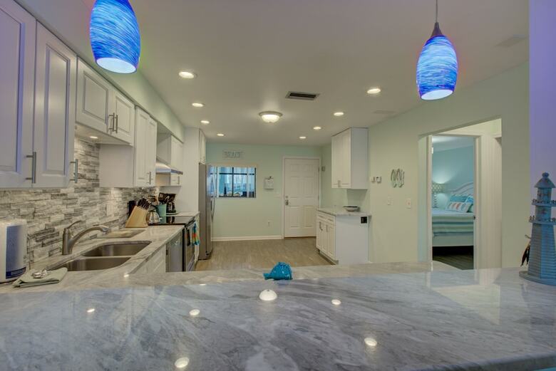 Anna Maria Island Retreat 2br Condo