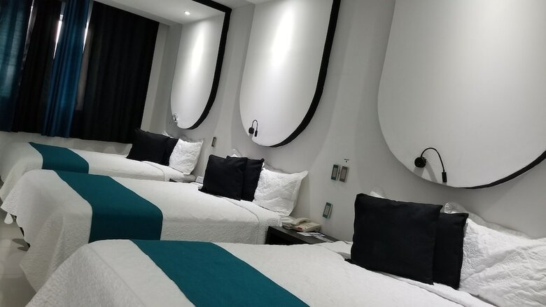 Hotel Dluxe & Suites