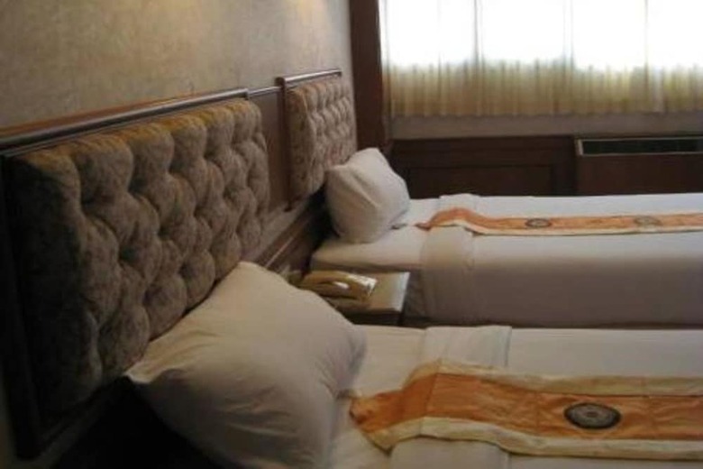 Sripatana Hotel