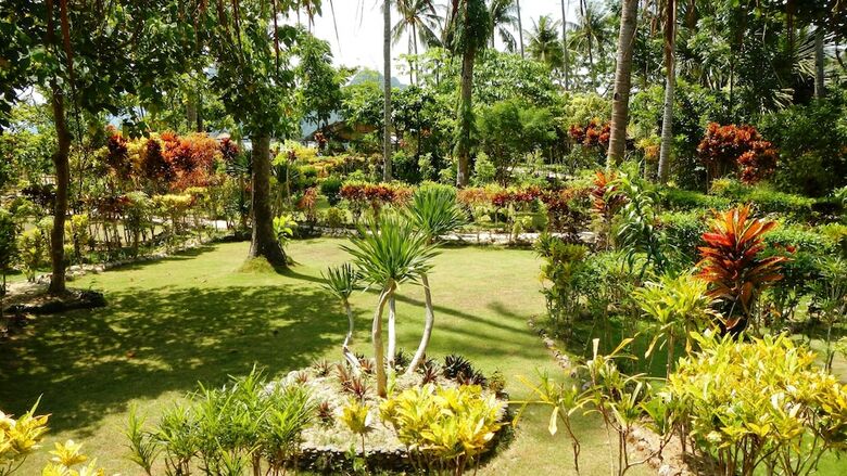 Hotel Las Cabanas Beach Resort