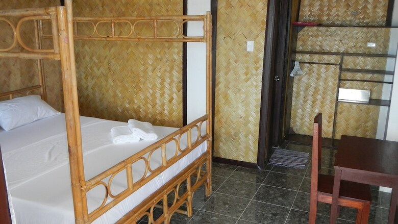 Hotel Las Cabanas Beach Resort