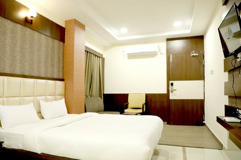 Hotel Anmol Classic