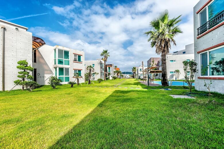Jeju Jukwang Resort