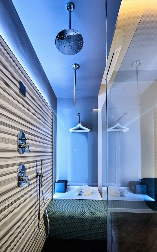 Hotel Ara Suite