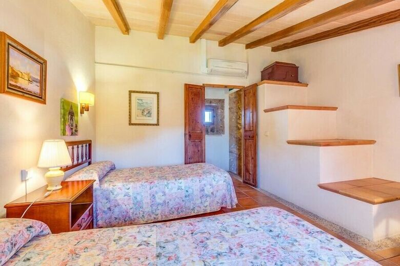 Villa Finca Can Puri