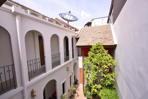 Hotel Neighbor Phuthon Boutique Hostel