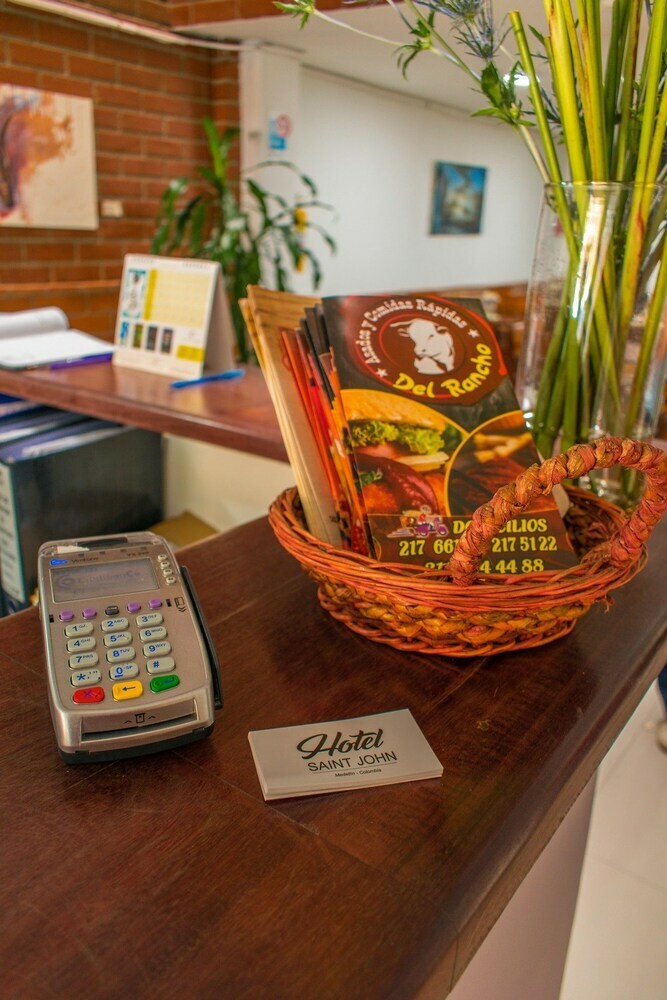 Hotel Saint John