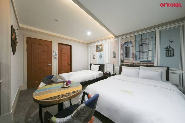 Hotel Sky Motel