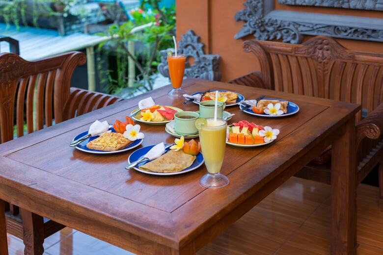 Bed & Breakfast Sayong House