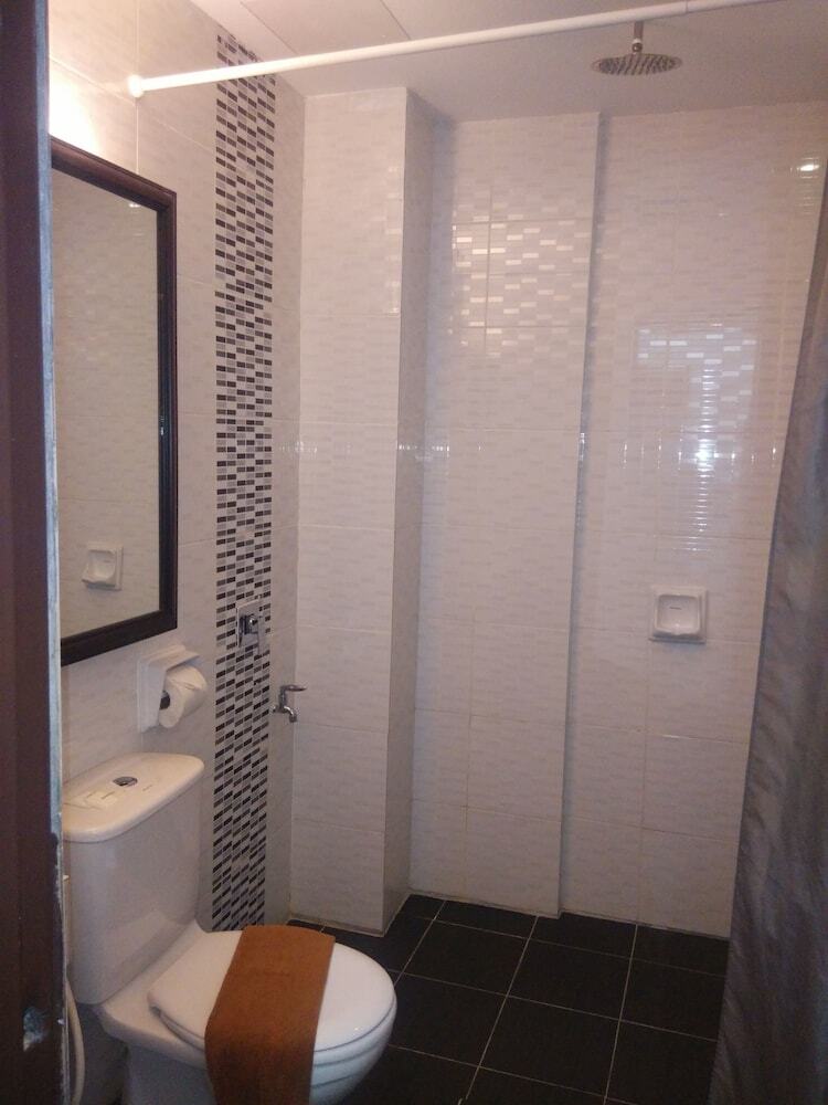 Mny Hotel & Resort