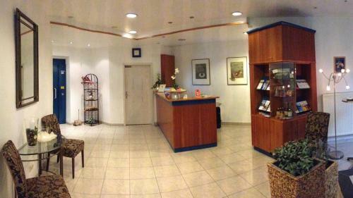 Hotel Caf� Konditorei K�ppel