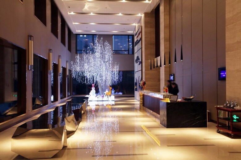 Wojo Hotel