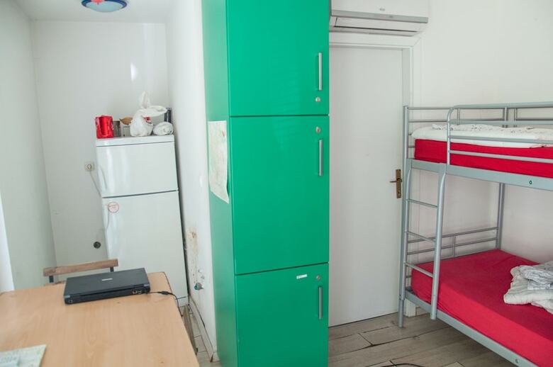 Hostal Simbol Rooms