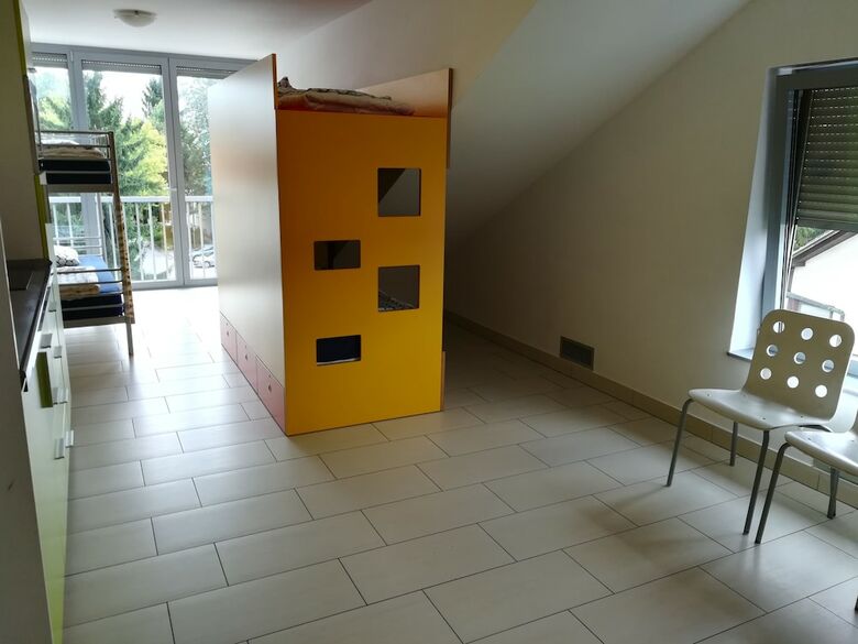 Hostal Simbol Rooms