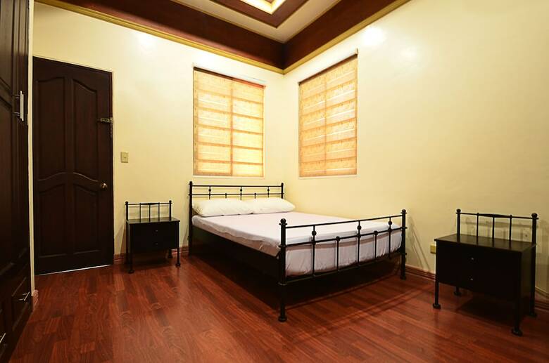 Hotel Den Den Guesthouse