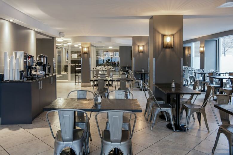 Hotel Faubourg Montreal Downtown Hotel 183492