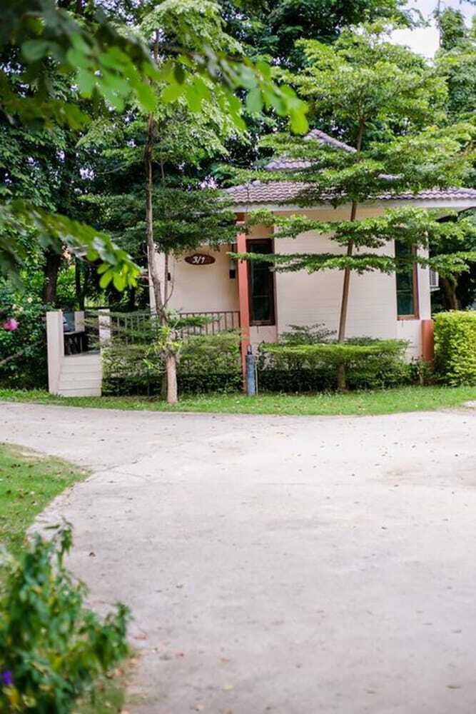 Hotel Samyod Resort