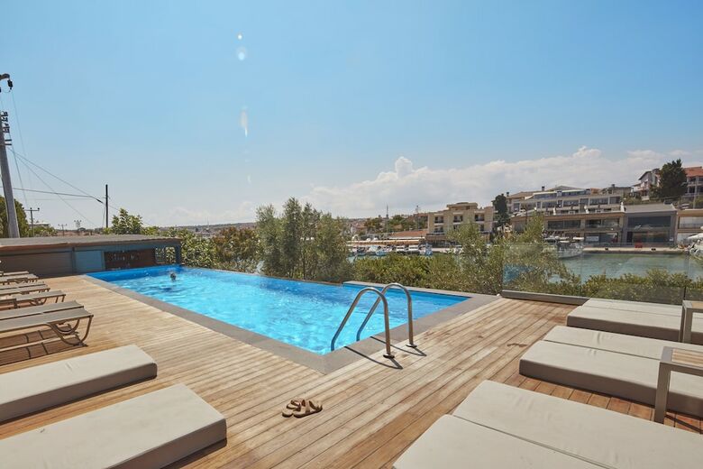 Kubana Hotel